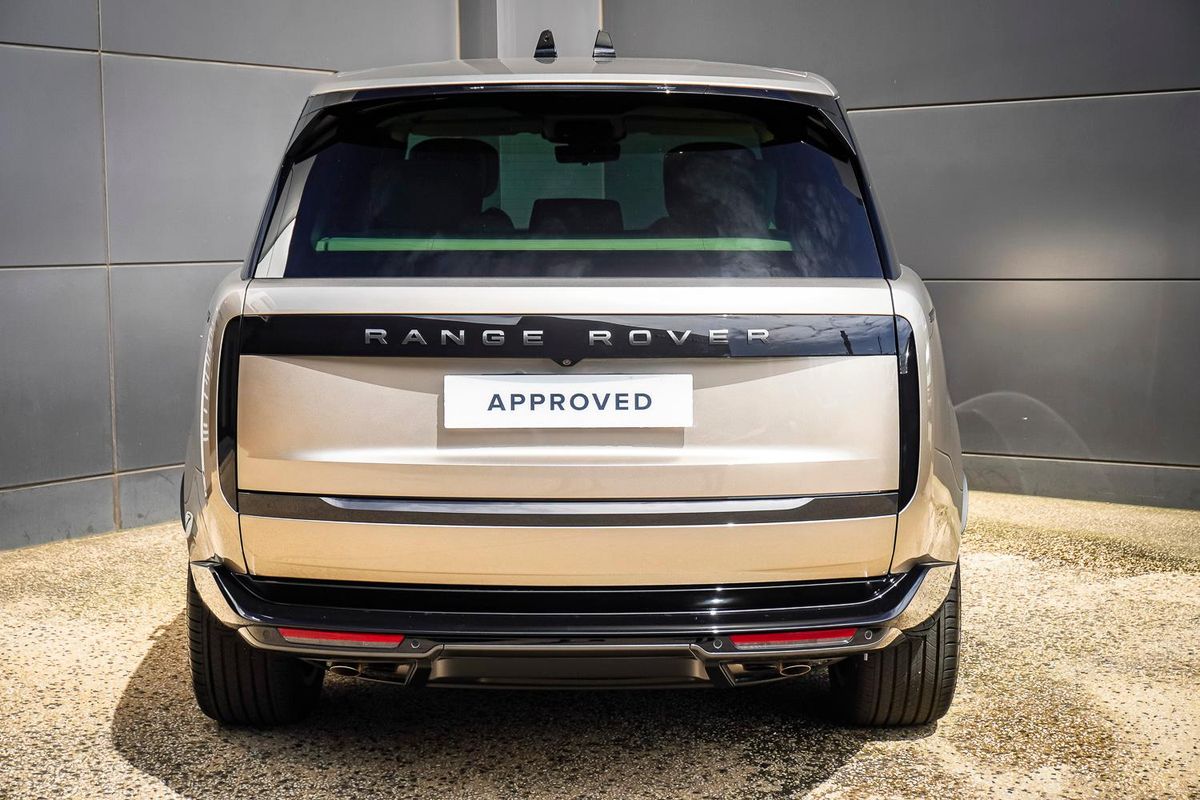 2026 Land Rover Range Rover P530 Autobiography L460