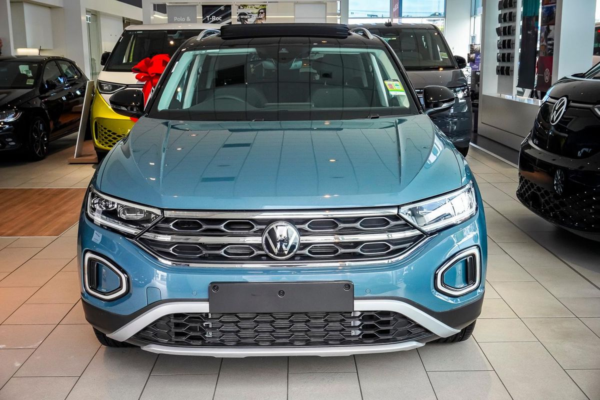 2025 Volkswagen T-Roc 110TSI Style D11