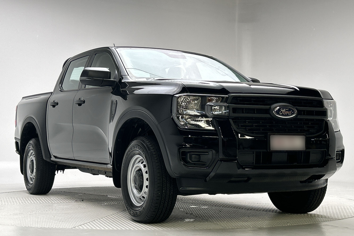 2025 Ford Ranger XL 4X4 2.0L