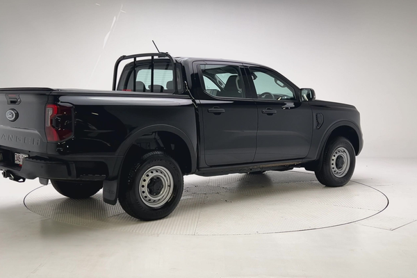 2025 Ford Ranger XL 4X4 2.0L thumb-2