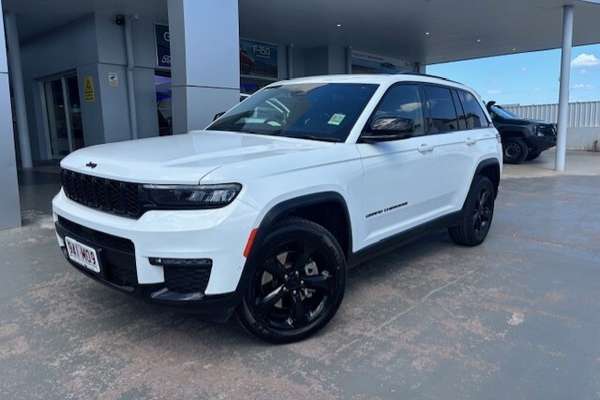 2023 Jeep Grand Cherokee Night Eagle WL