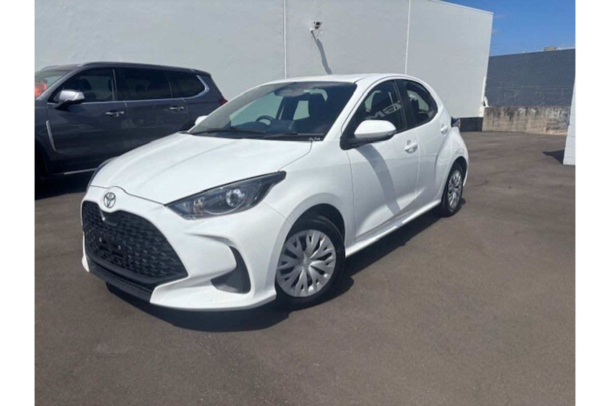 2024 Toyota Yaris Ascent Sport MXPA10R
