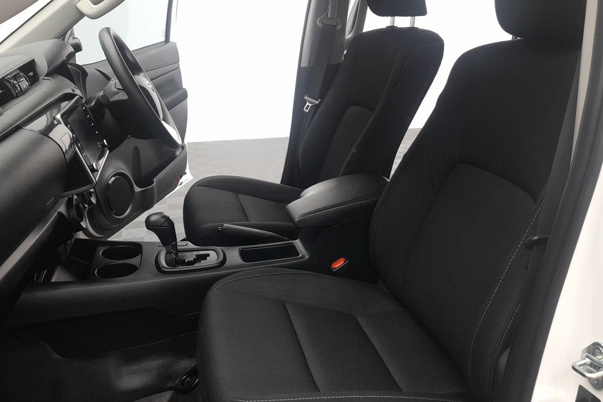 2022 Toyota Hilux SR GUN126R 4X4