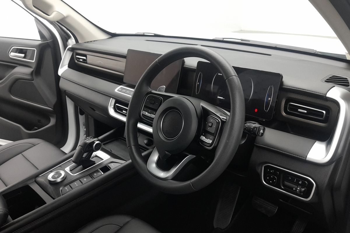 2025 GWM Cannon Premium NPW Rear Wheel Drive image 21