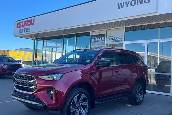 2026 Isuzu MU-X LS-T