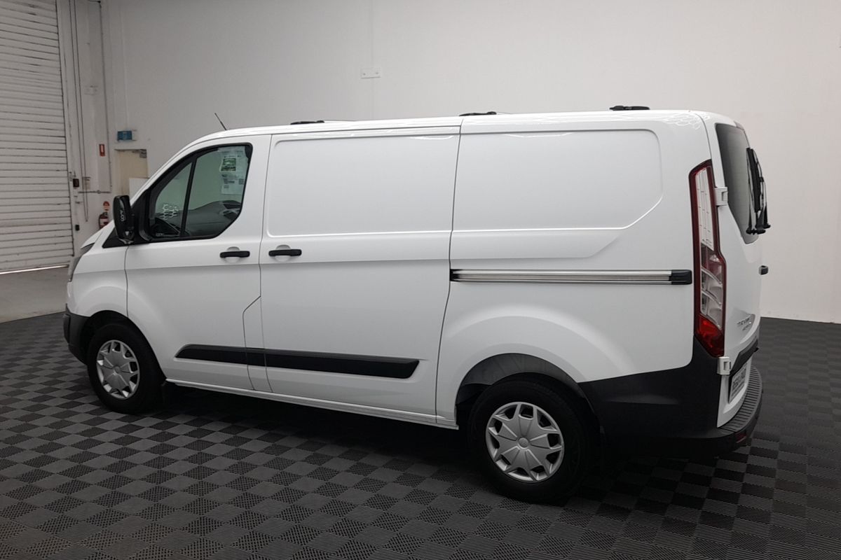 2017 Ford Transit Custom 290S VN SWB Low Roof
