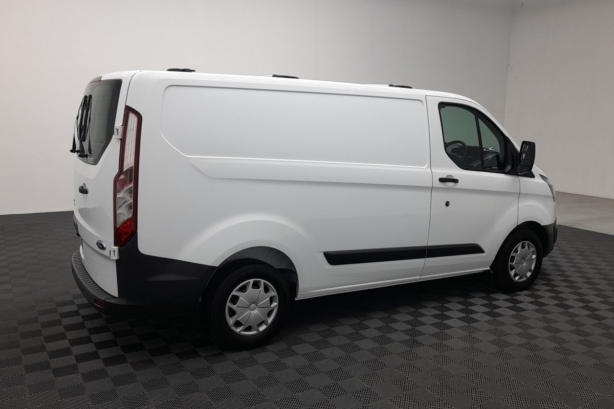 2017 Ford Transit Custom 290S VN SWB Low Roof