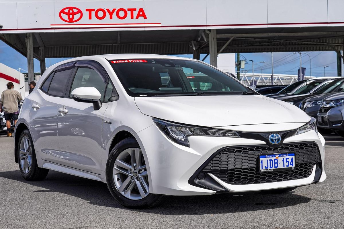 2018 Toyota Corolla Ascent Sport Hybrid ZWE211R