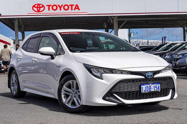 2018 Toyota Corolla Ascent Sport Hybrid ZWE211R