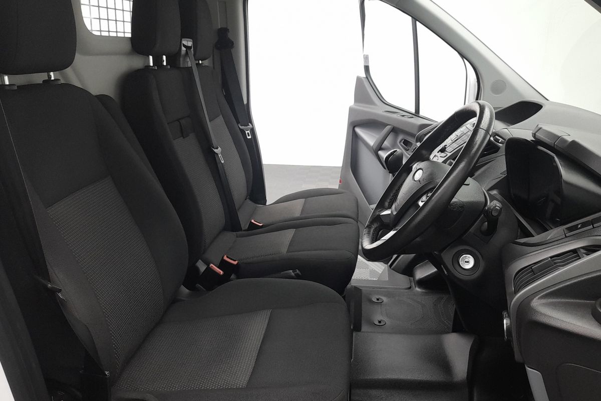 2017 Ford Transit Custom 290S VN SWB Low Roof