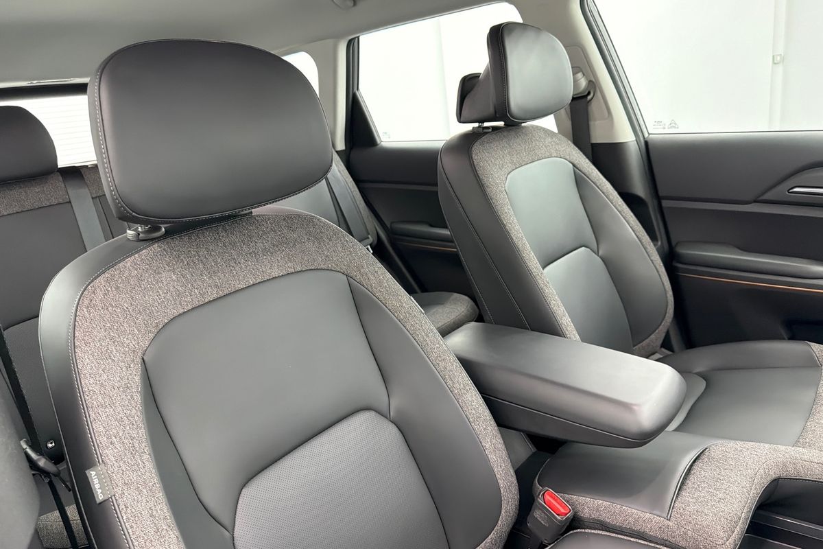 2024 Kia EV5 Air Long Range OVc