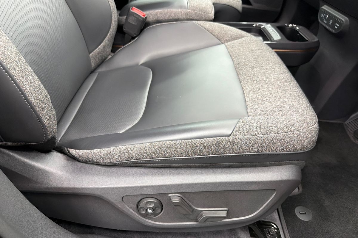 2024 Kia EV5 Air Long Range OVc