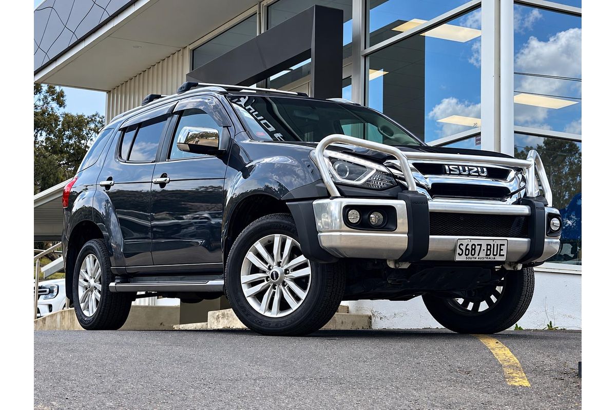 2018 Isuzu MU-X LS-T