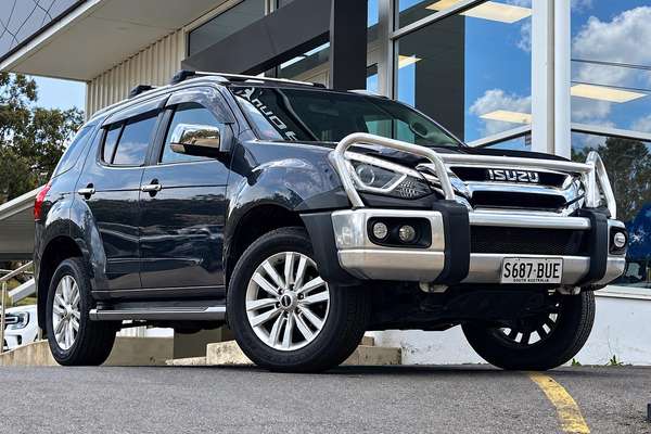 2018 Isuzu MU-X LS-T