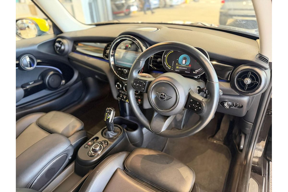 2021 MINI Hatch Cooper SE Classic F56 LCI-2