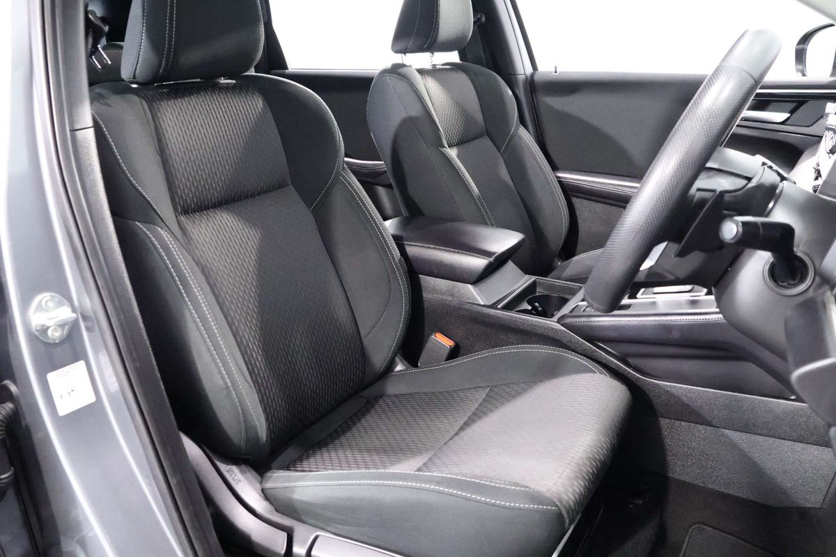 2022 Mitsubishi Outlander ES ZM