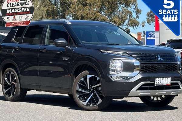 2025 Mitsubishi Outlander PHEV Aspire ZM