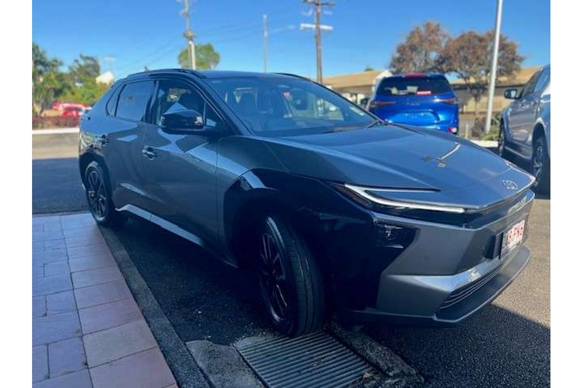 2026 Toyota bZ4X XEAM11R