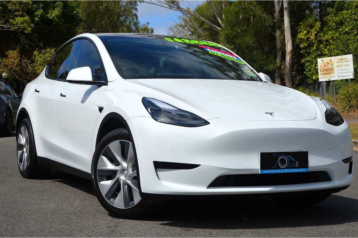 2023 Tesla Model Y Rear-Wheel Drive