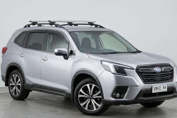 2023 Subaru Forester 2.5i Premium S5