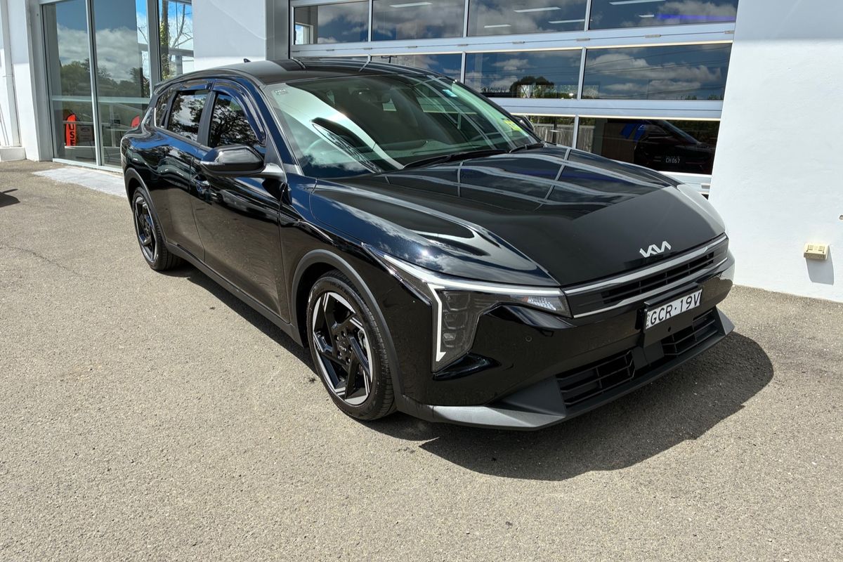 2025 Kia K4 Sport+ CL4m