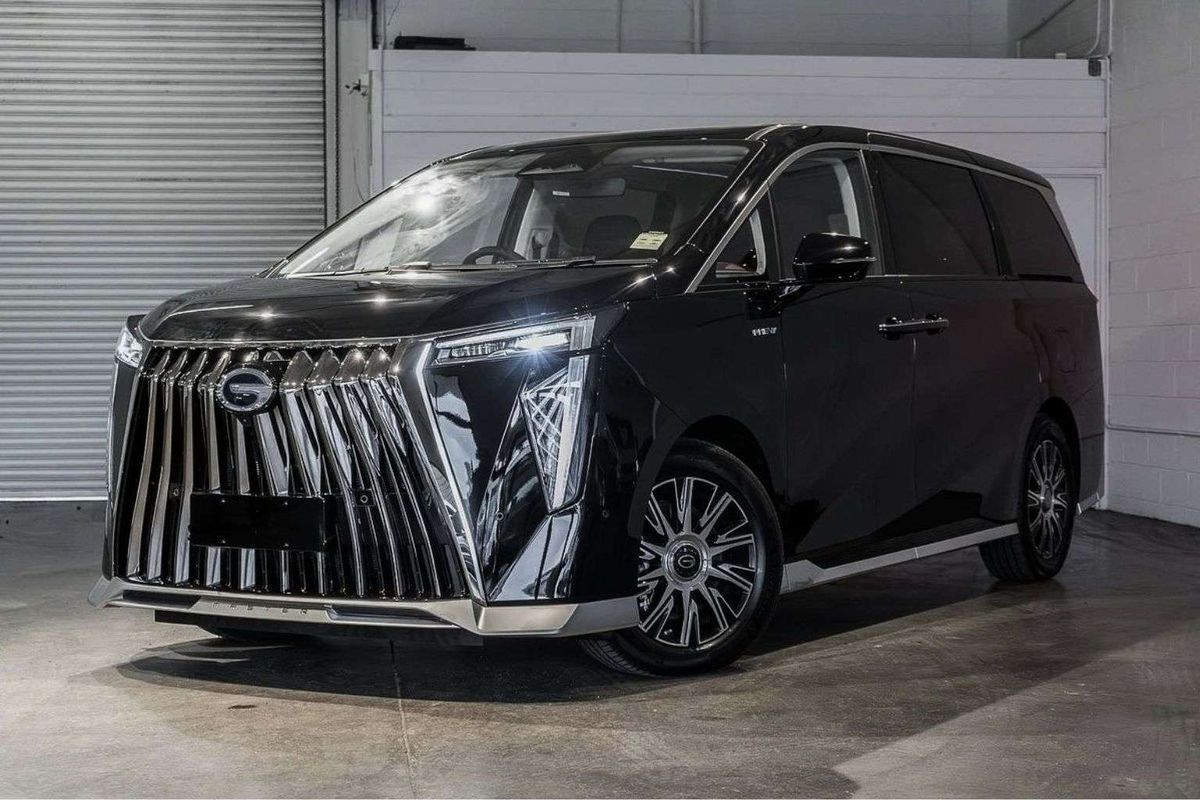 2025 GAC M8 PHEV Luxury