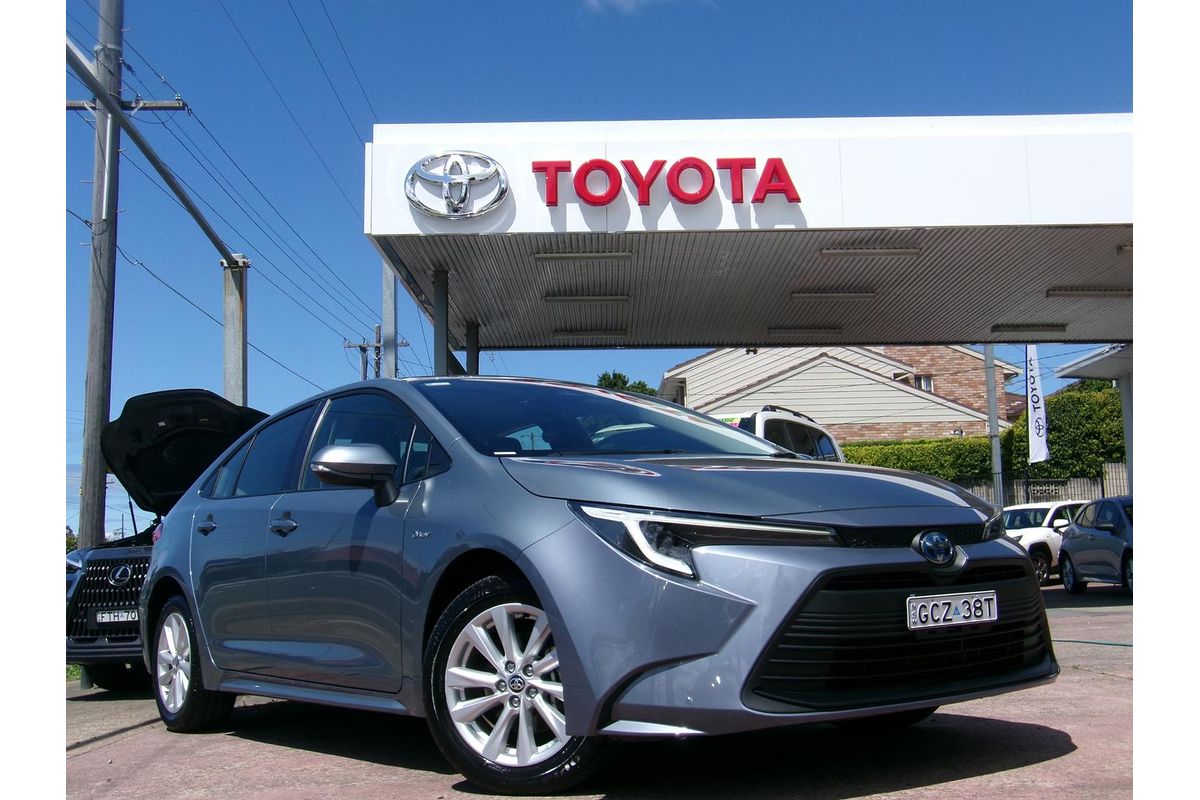 2025 Toyota Corolla Ascent Sport Hybrid ZWE219R