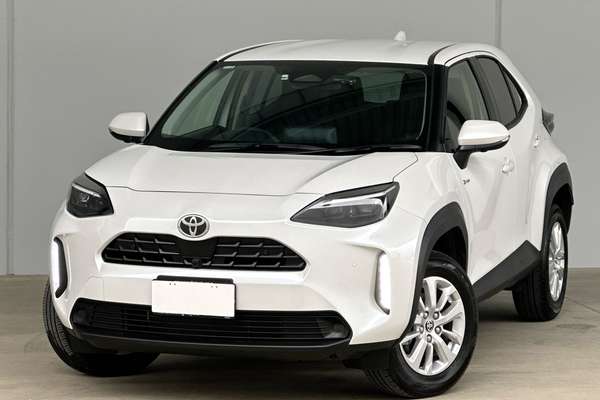 2025 Toyota Yaris Cross GXL MXPJ10R