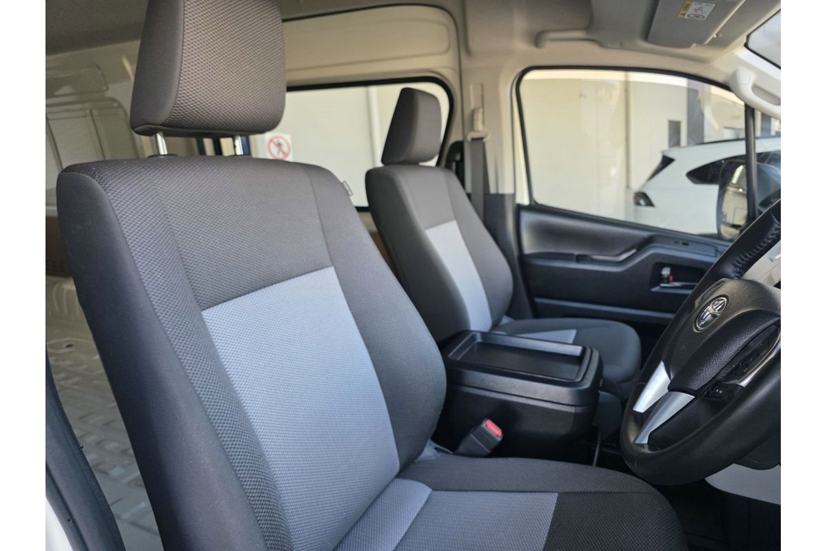 2025 Toyota Hiace GDH320R ELWB High Roof image 10
