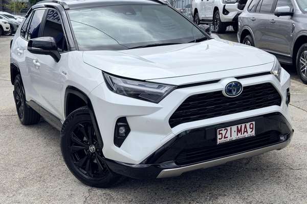 2024 Toyota RAV4 XSE AXAH52R