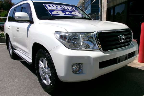 2014 Toyota Landcruiser Altitude VDJ200R