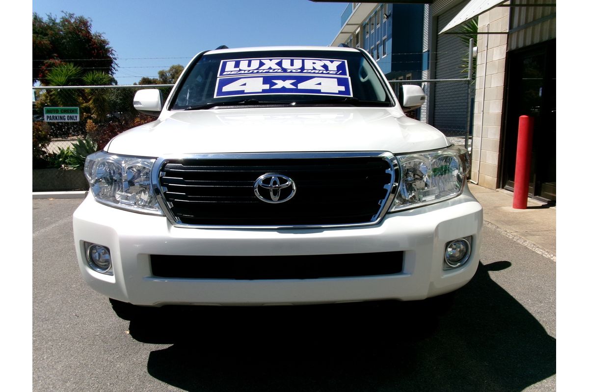 2014 Toyota Landcruiser Altitude VDJ200R