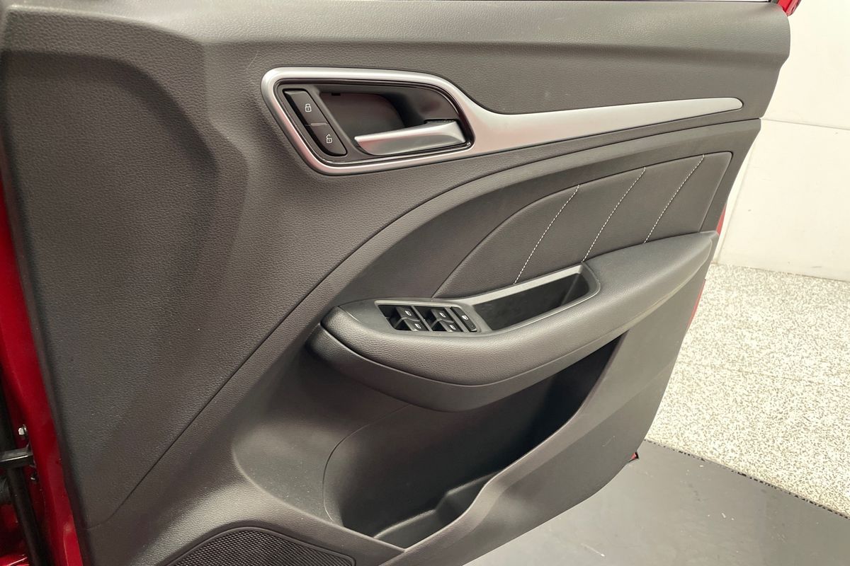 2023 MG ZS Excite AZS1