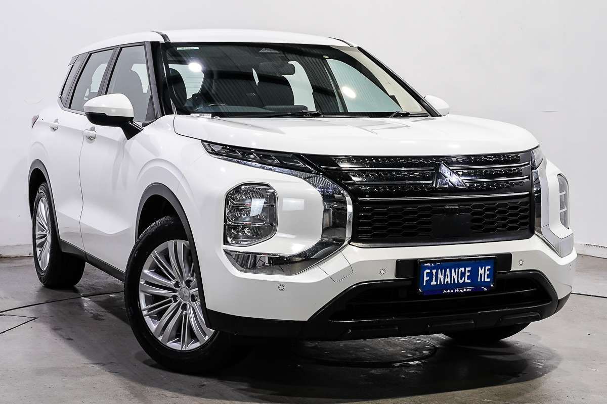 2024 Mitsubishi Outlander ES ZM