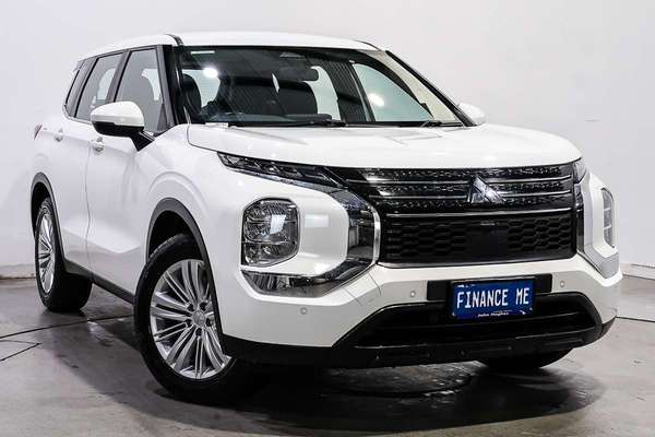 2024 Mitsubishi Outlander ES ZM