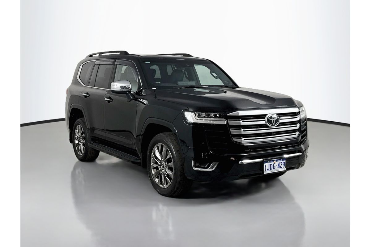 2023 Toyota Landcruiser Sahara ZX FJA300R