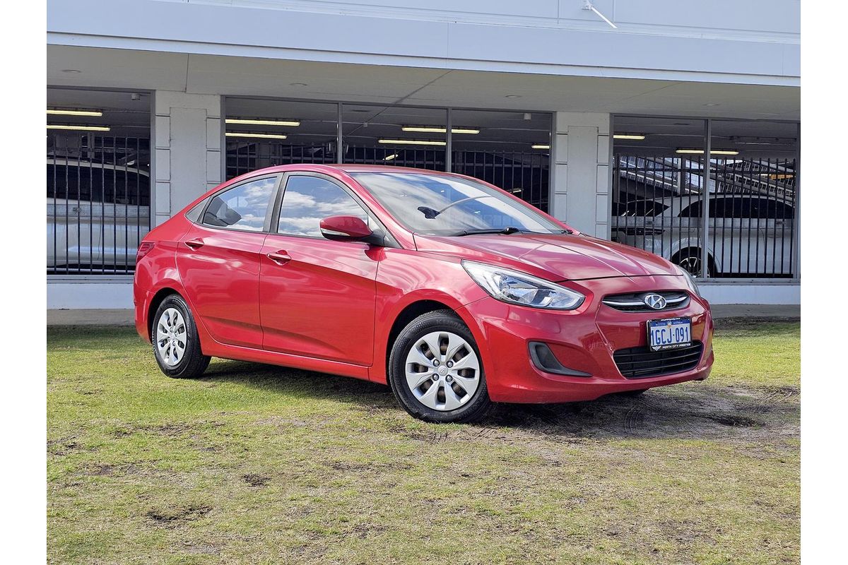 2016 Hyundai Accent Active RB4