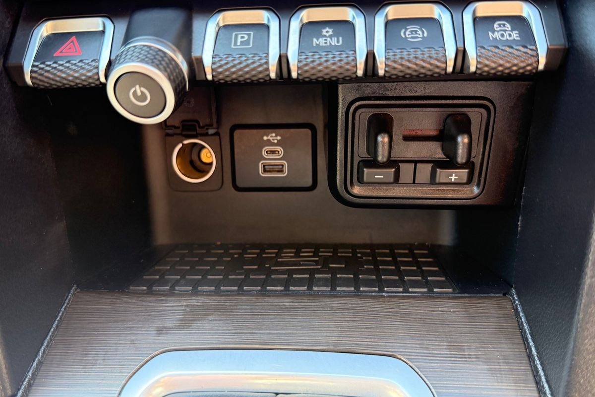 2023 Volkswagen Amarok TDI600 Style NF 4X4