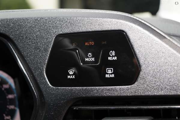 2026 Volkswagen Caddy TSI220 5 SWB