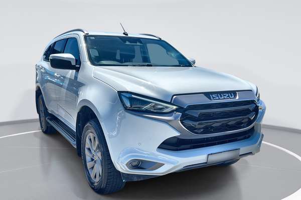 2023 Isuzu MU-X LS-T