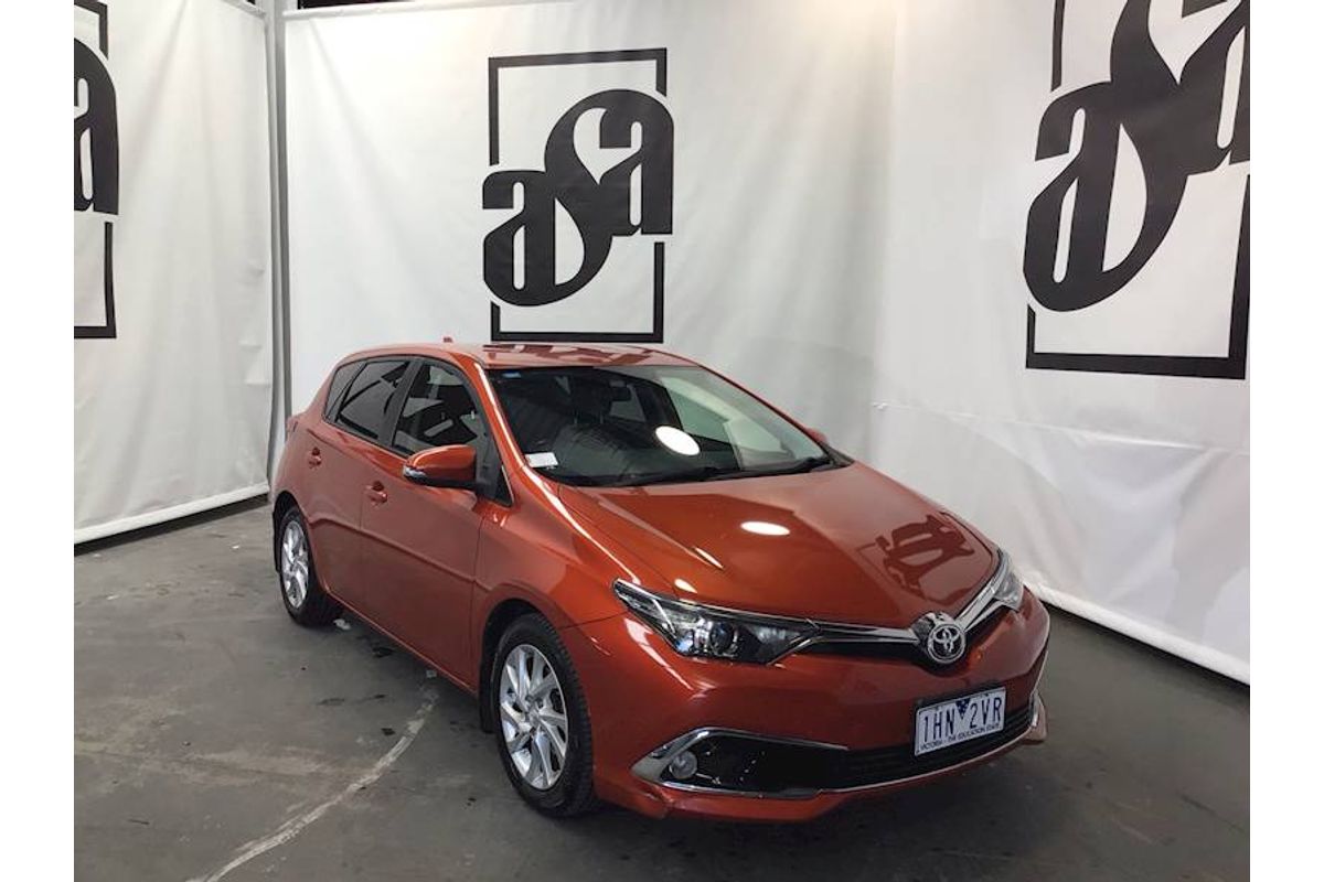 2015 Toyota Corolla Ascent Sport ZRE182R