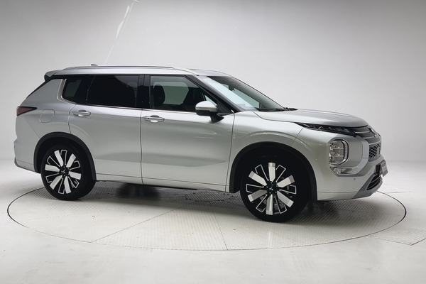 2025 Mitsubishi Outlander Exceed ZM thumb-3