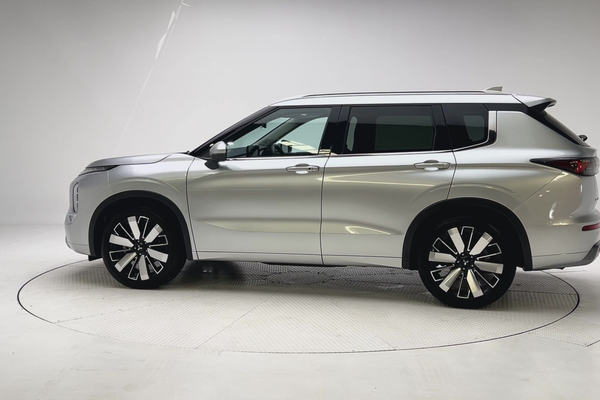 2025 Mitsubishi Outlander Exceed ZM thumb-7
