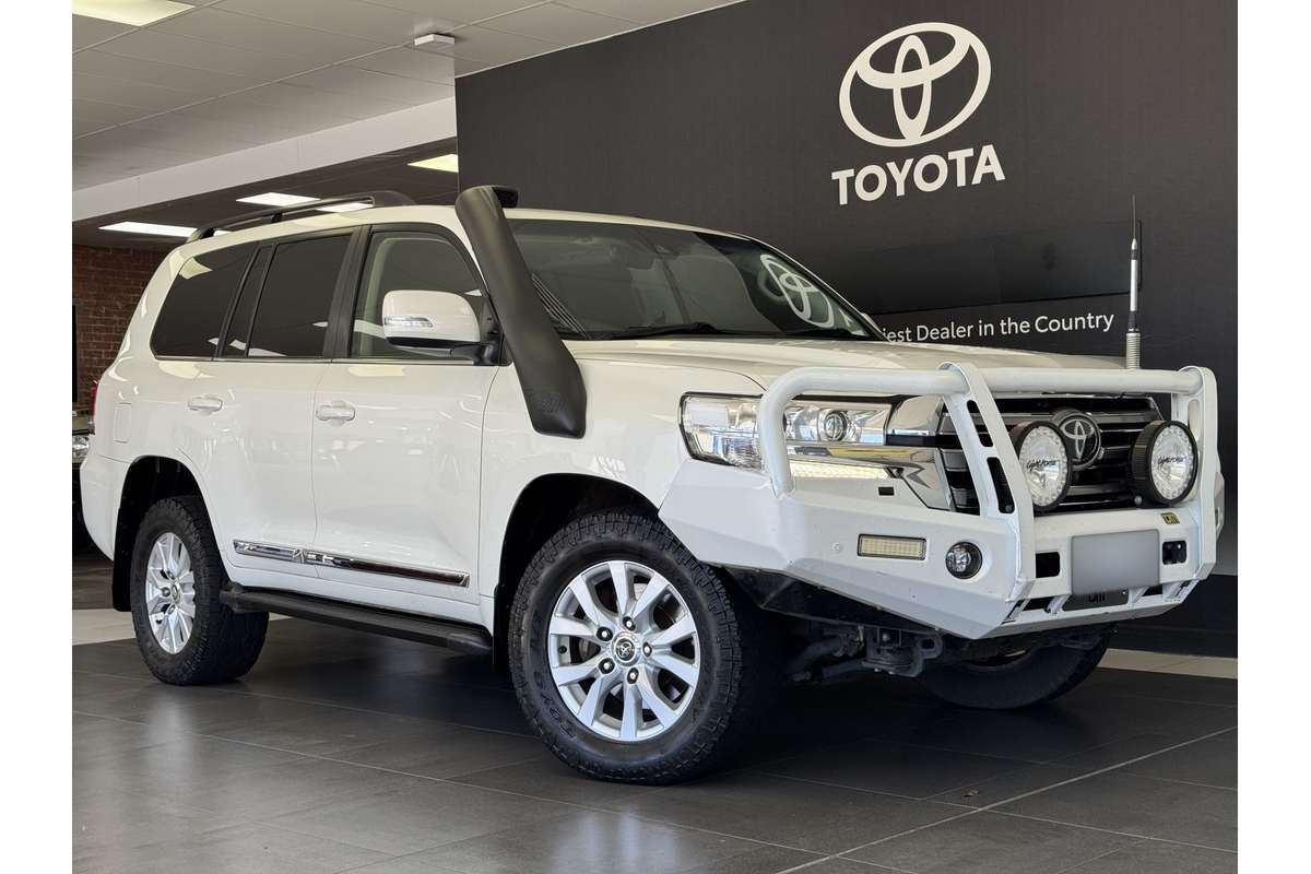 2017 Toyota Landcruiser SAHARA (4x4) VDJ200R MY16