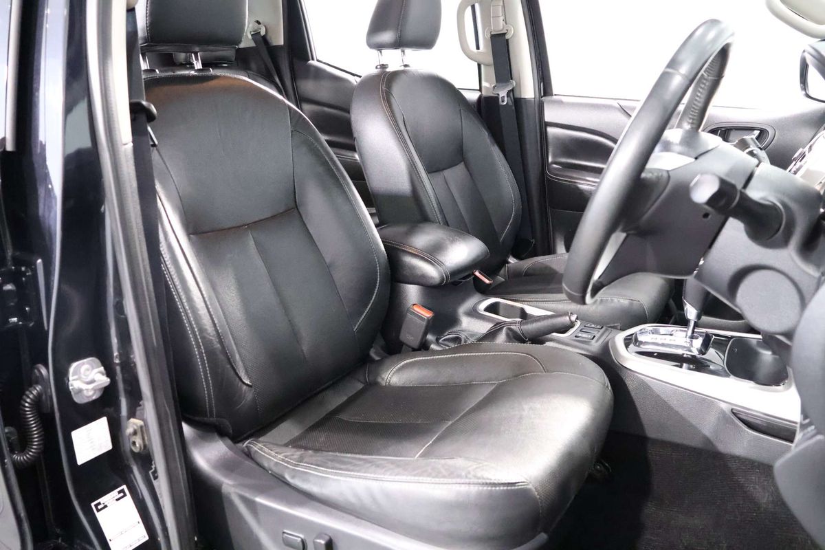 2016 Nissan Navara ST-X D23 Series 2 4X4