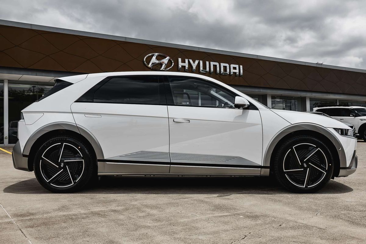 2026 Hyundai IONIQ 5 Elite NE.V7