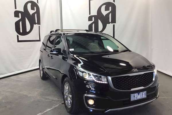 2016 Kia Carnival Platinum YP