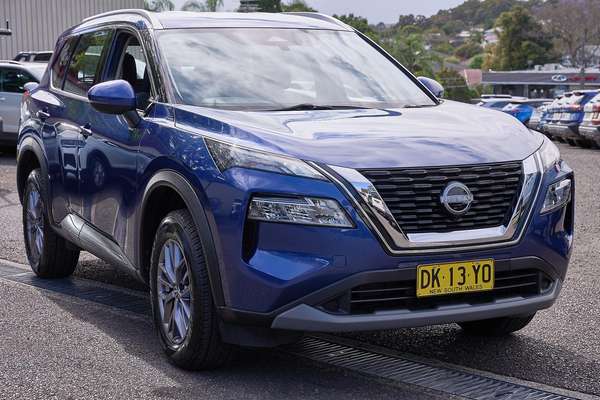 2024 Nissan X-TRAIL ST T33