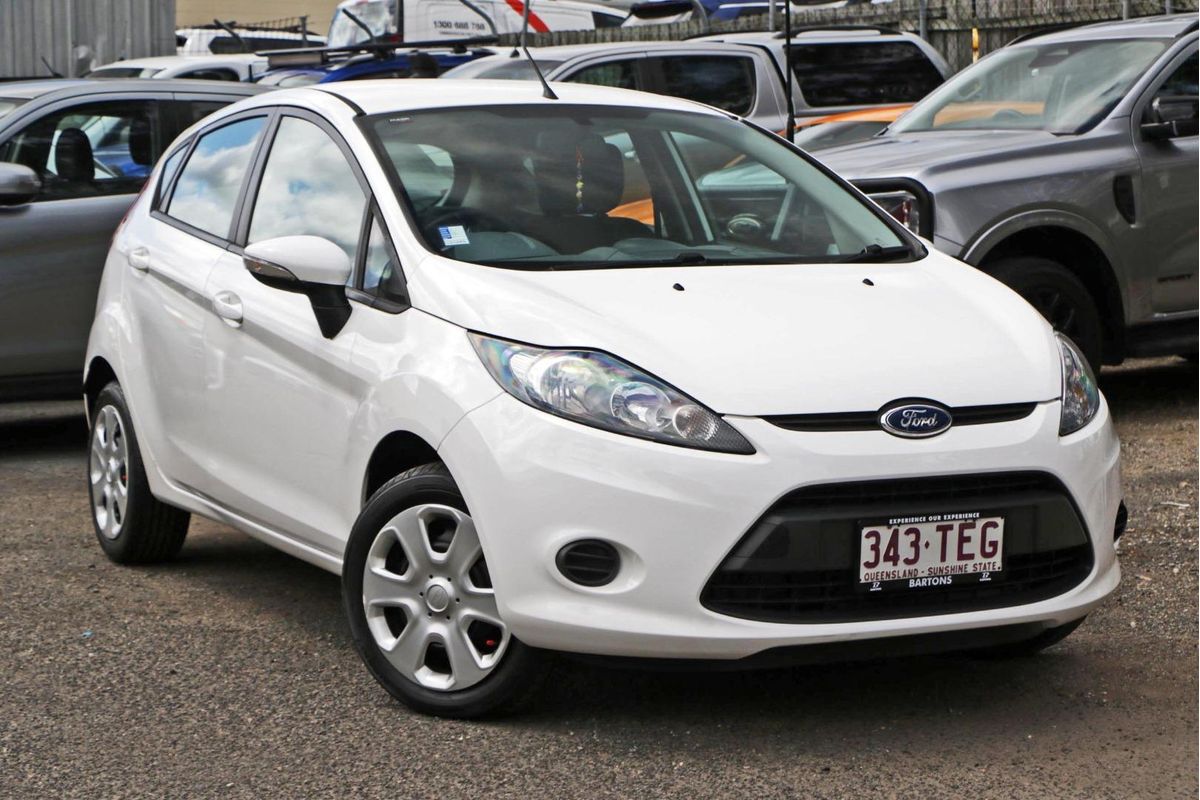 2013 Ford Fiesta CL WT