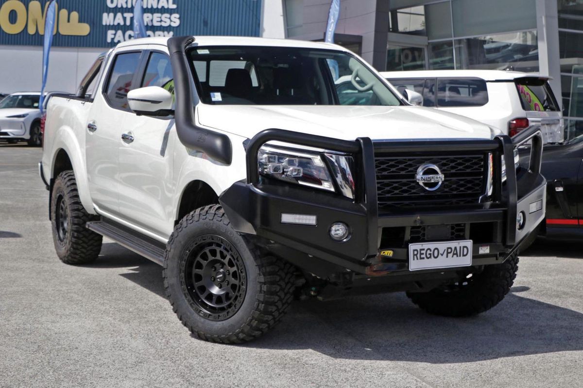 2024 Nissan Navara ST D23 4X4